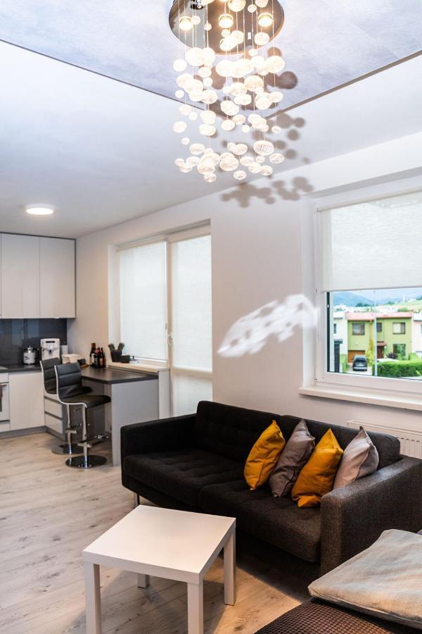 Apartment,Private Parking, Balcony, Smart Check In Банска бистрица Екстериор снимка